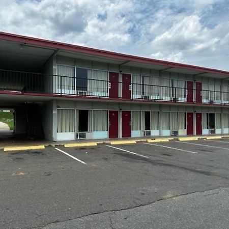 Loyalty Inn Charlotte Airport Exterior photo
