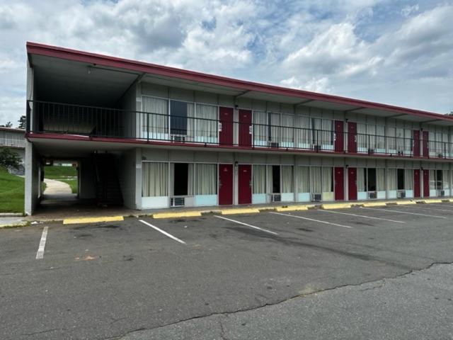 Loyalty Inn Charlotte Airport Exterior photo